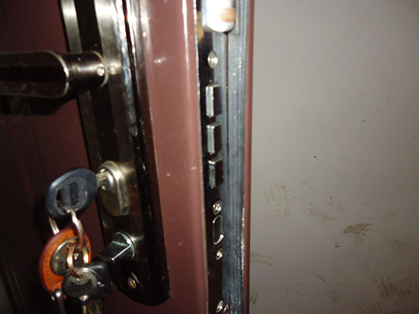 长田乡防盗门换锁芯注意事项